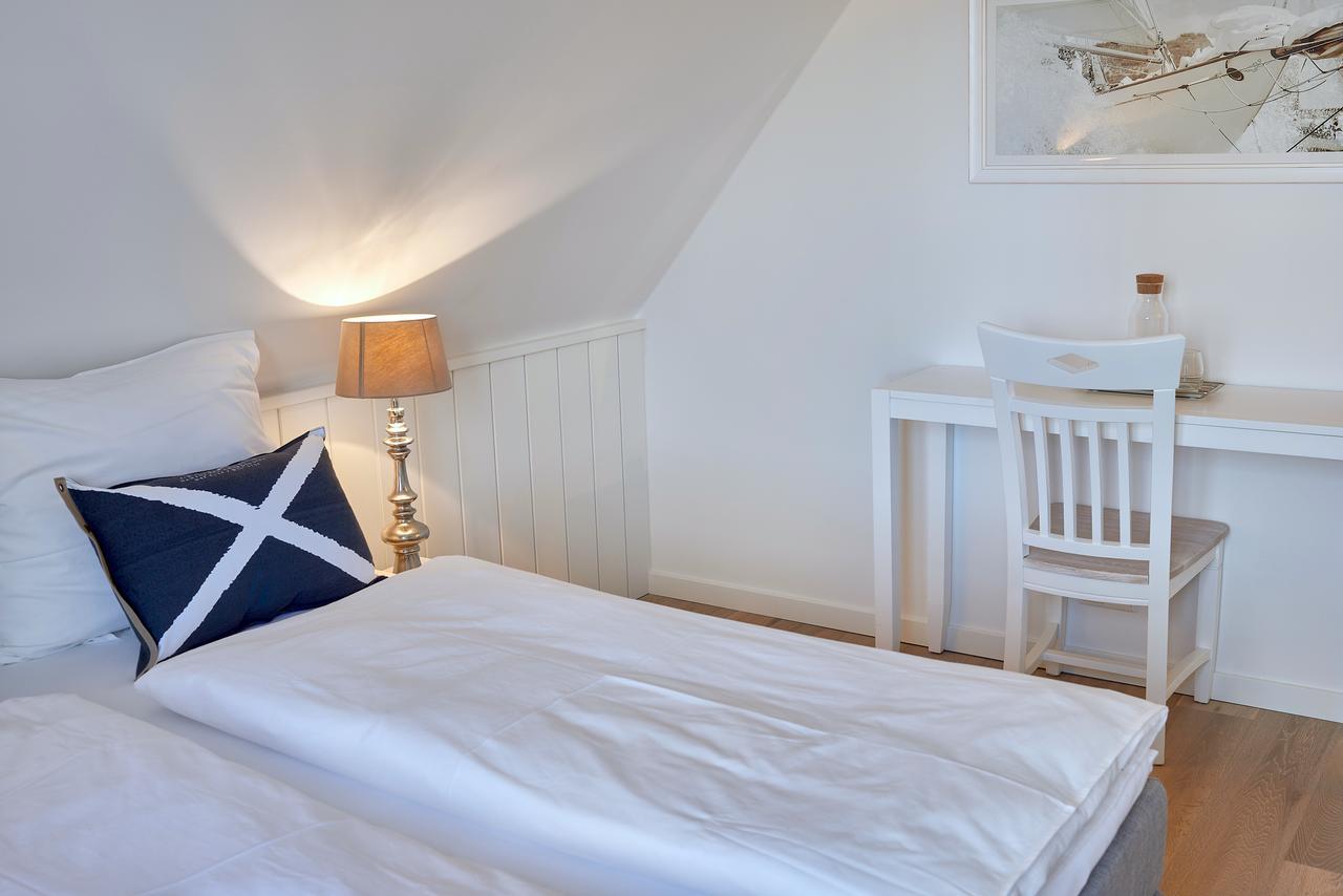 Hooks Feriendomizile Hotel Hooksiel Buitenkant foto