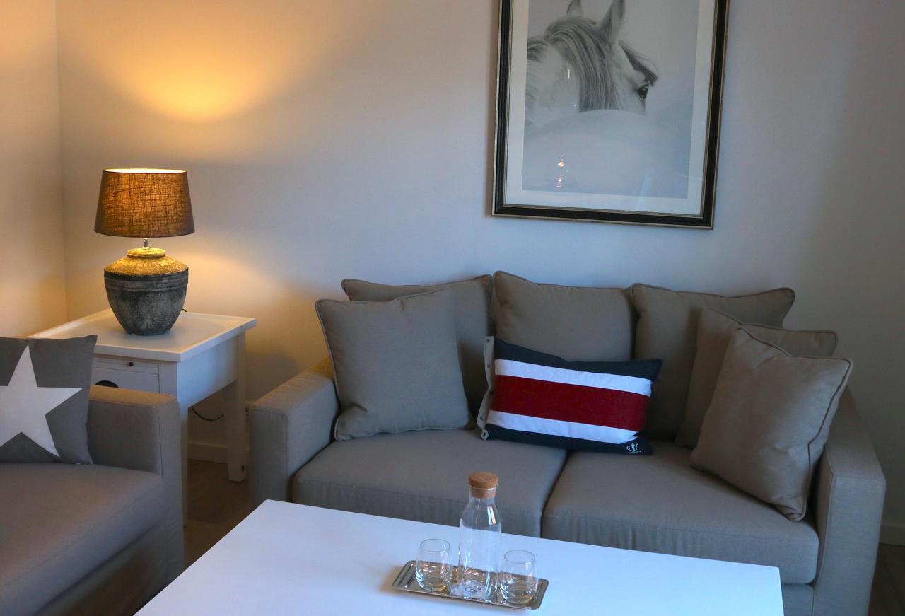 Hooks Feriendomizile Hotel Hooksiel Buitenkant foto