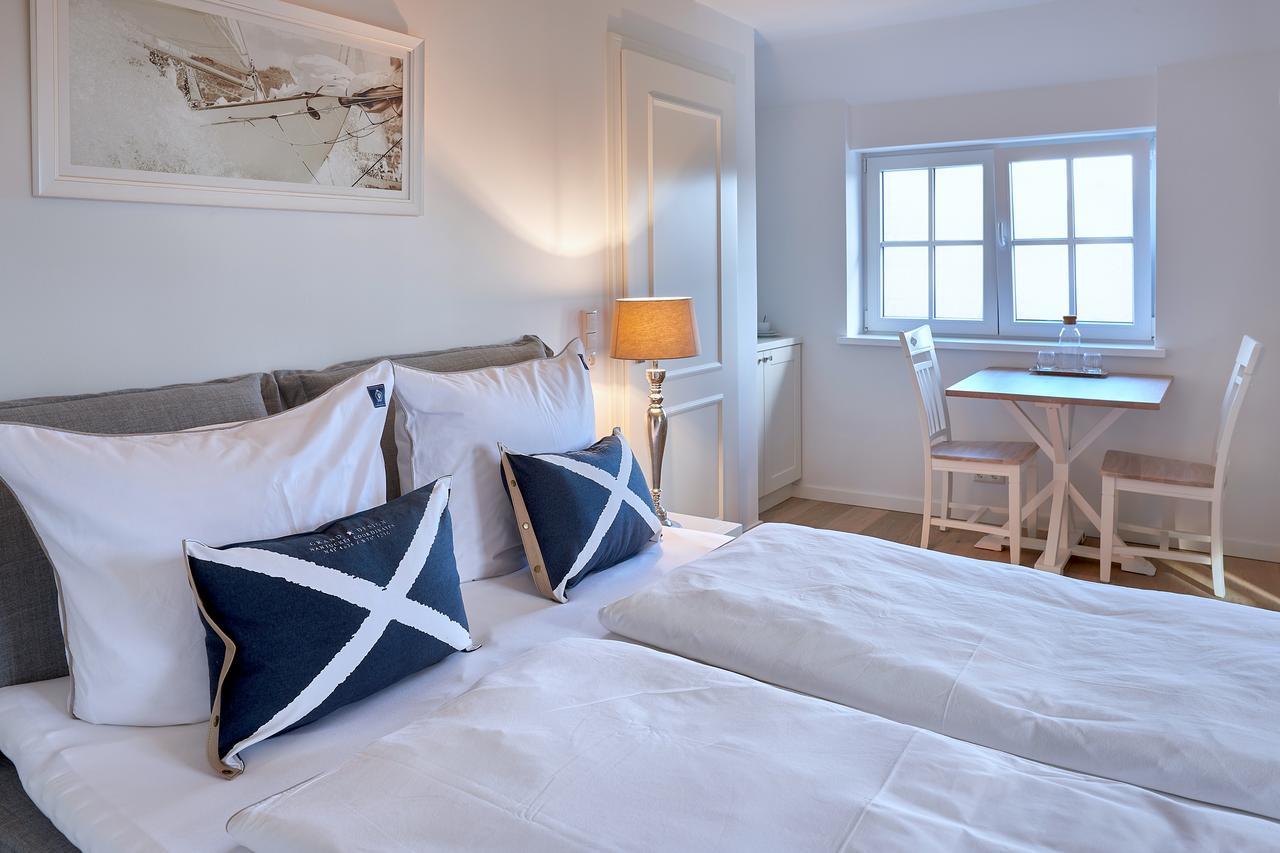 Hooks Feriendomizile Hotel Hooksiel Buitenkant foto